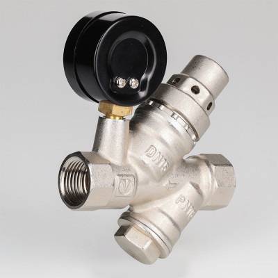 Редуктор давления Valtec с фильтром и манометром от 2 до 5 бар 3/4" VT.082.N.05