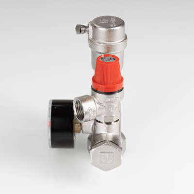 Группа безопасности Valtec с латунным корпусом, с манометрами 0-4 бар VT.460.0.3