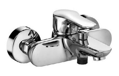 Смеситель для ванны Kludi Objekta 326530575 хром, настенный, литой рычаг