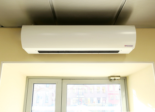 Воздушно-тепловая завеса КЭВ-П3132A Тепломаш