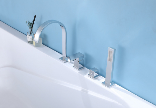 Смеситель для ванны ABBER Wasserfall AF8613 на борт ванны, хром