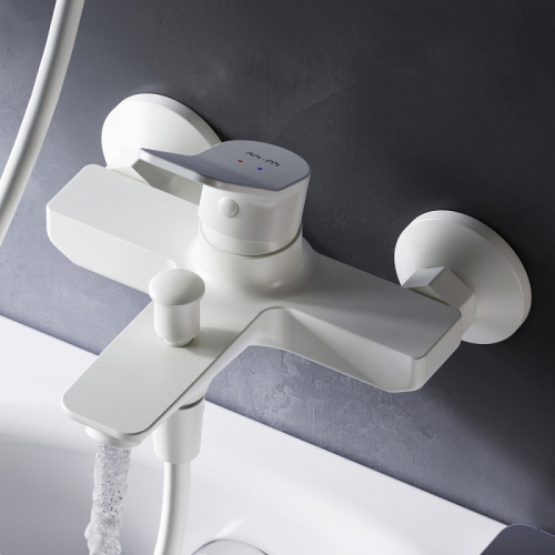 Смеситель для ванны AM.PM X-Joy F85A10033 белый